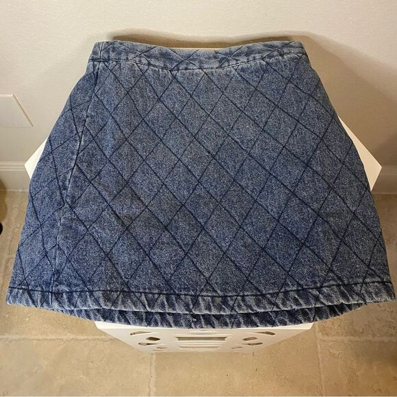 She + Sky NWT Quilted Mini Skirt Sz S - Picture 4 of 5